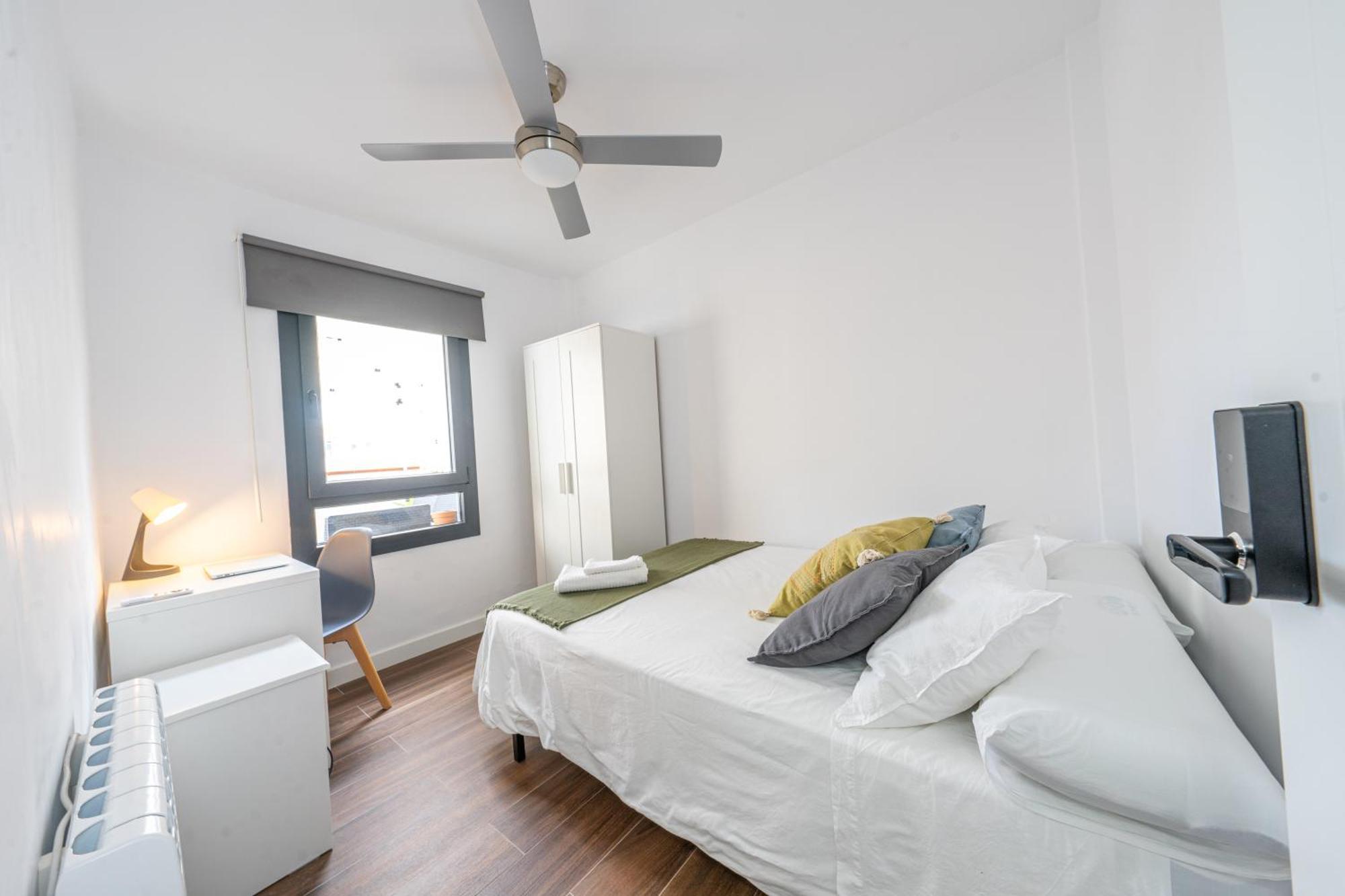 Apartamentosdnord Reus Esterno foto