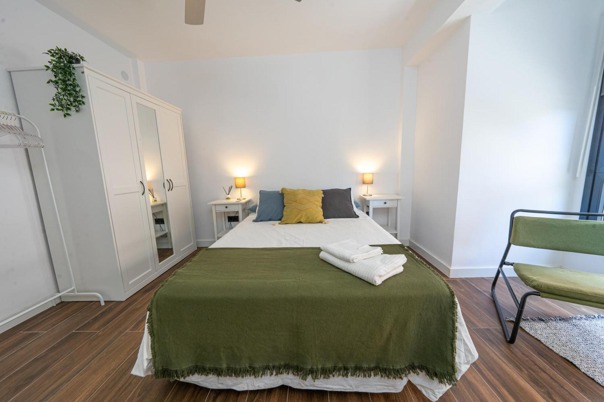 Apartamentosdnord Reus Esterno foto